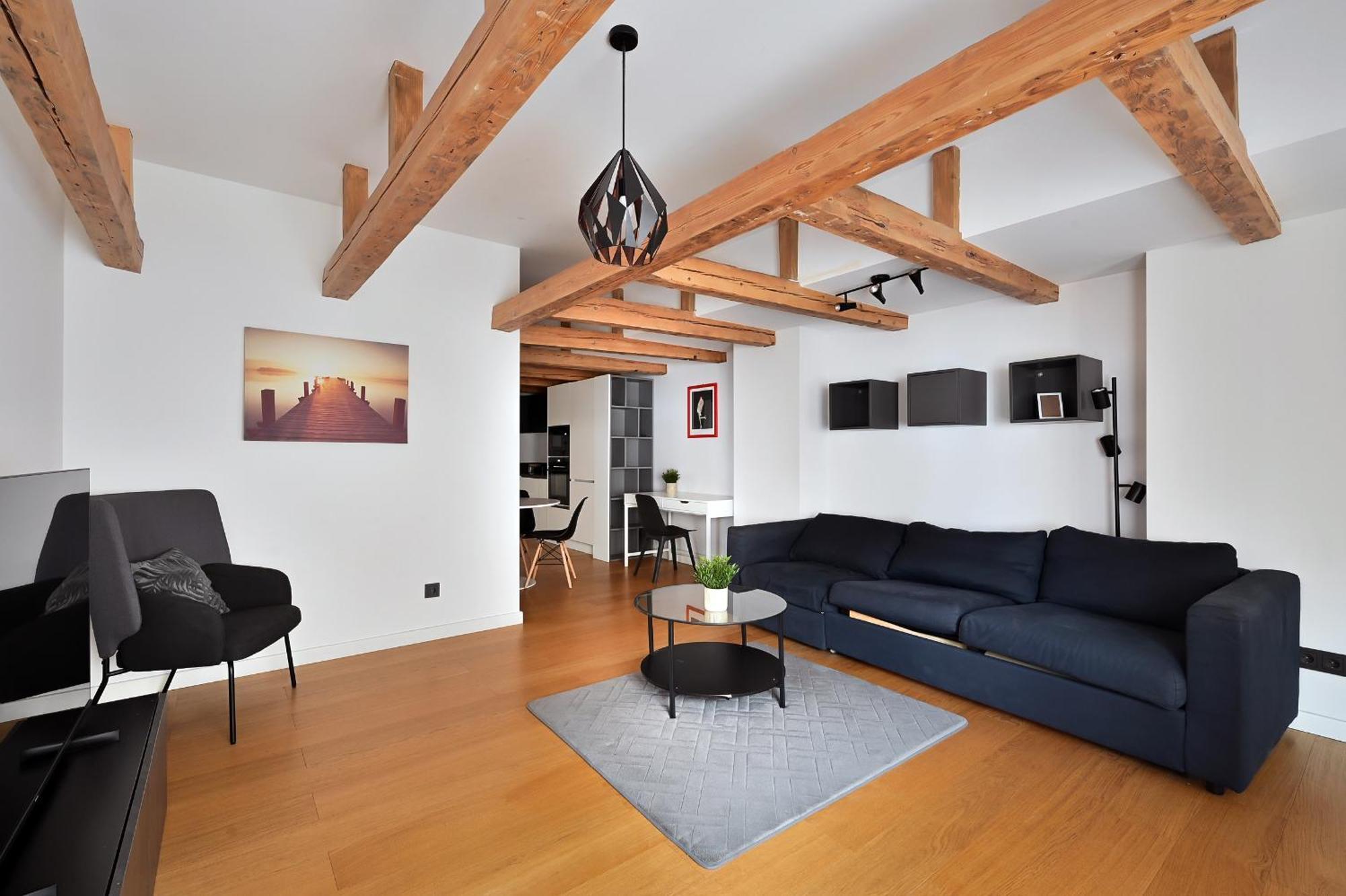 Huoneisto Modern & 2bdrm Riika